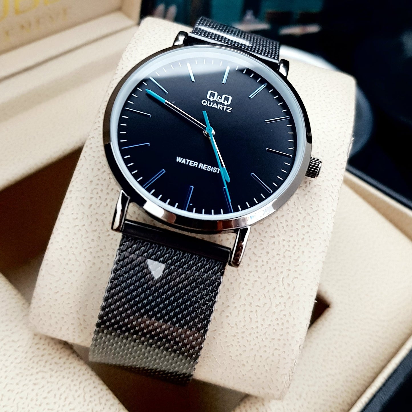 Reloj Q&Q - QZ00J816Y