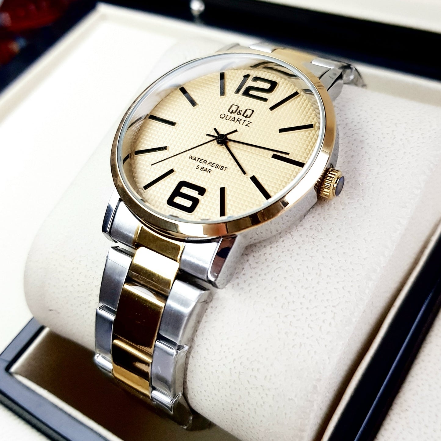 Reloj Q&Q