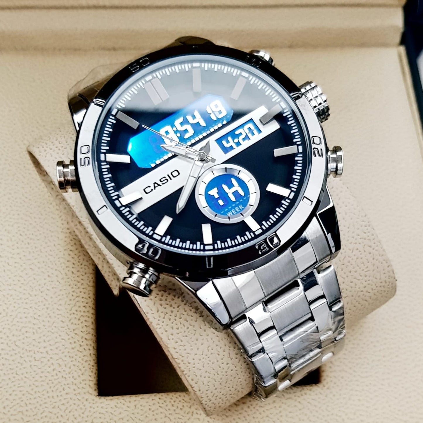Reloj Casio - Doble hora R4