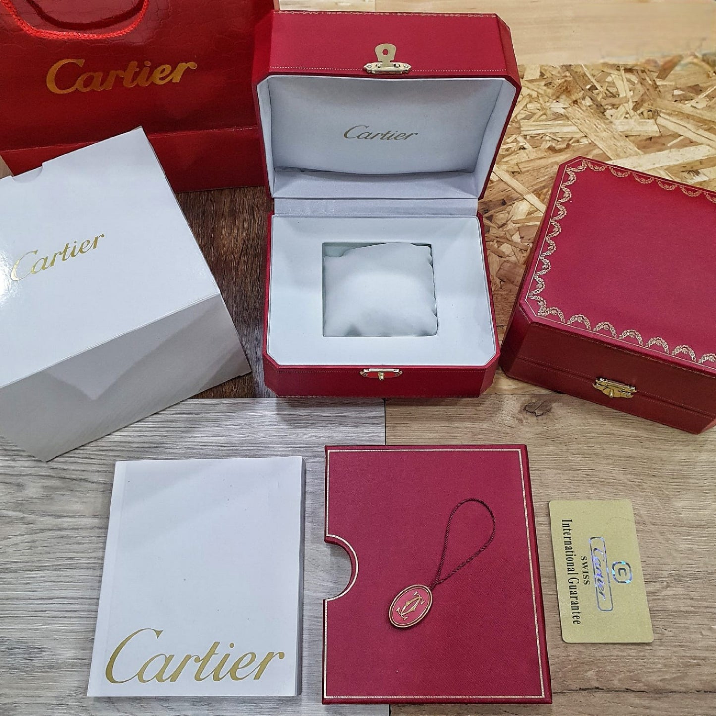 Reloj Cartier Santos - WSSA0037 (Mecánico)